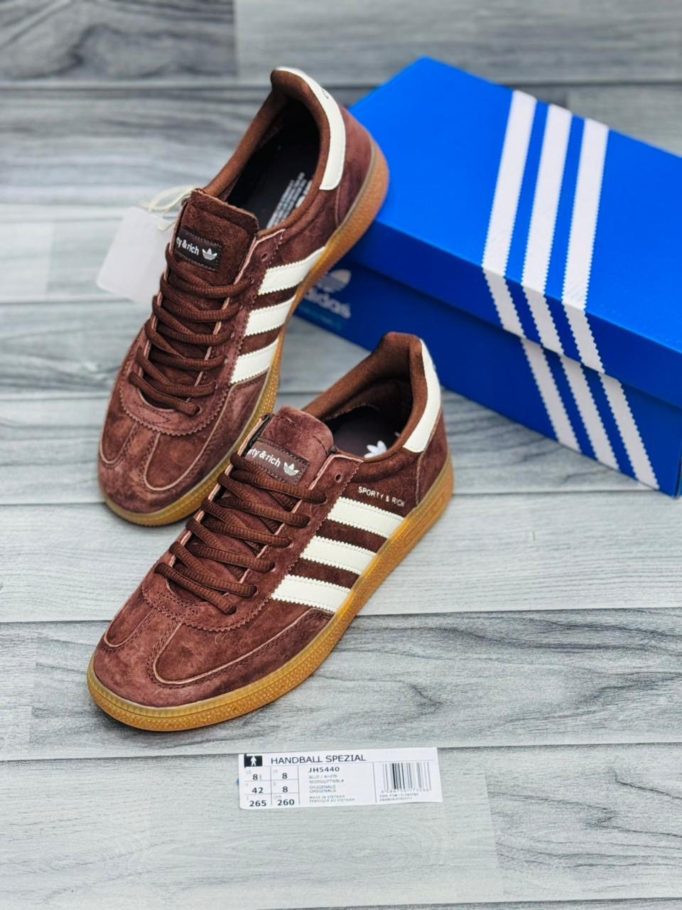 Adidas Handball