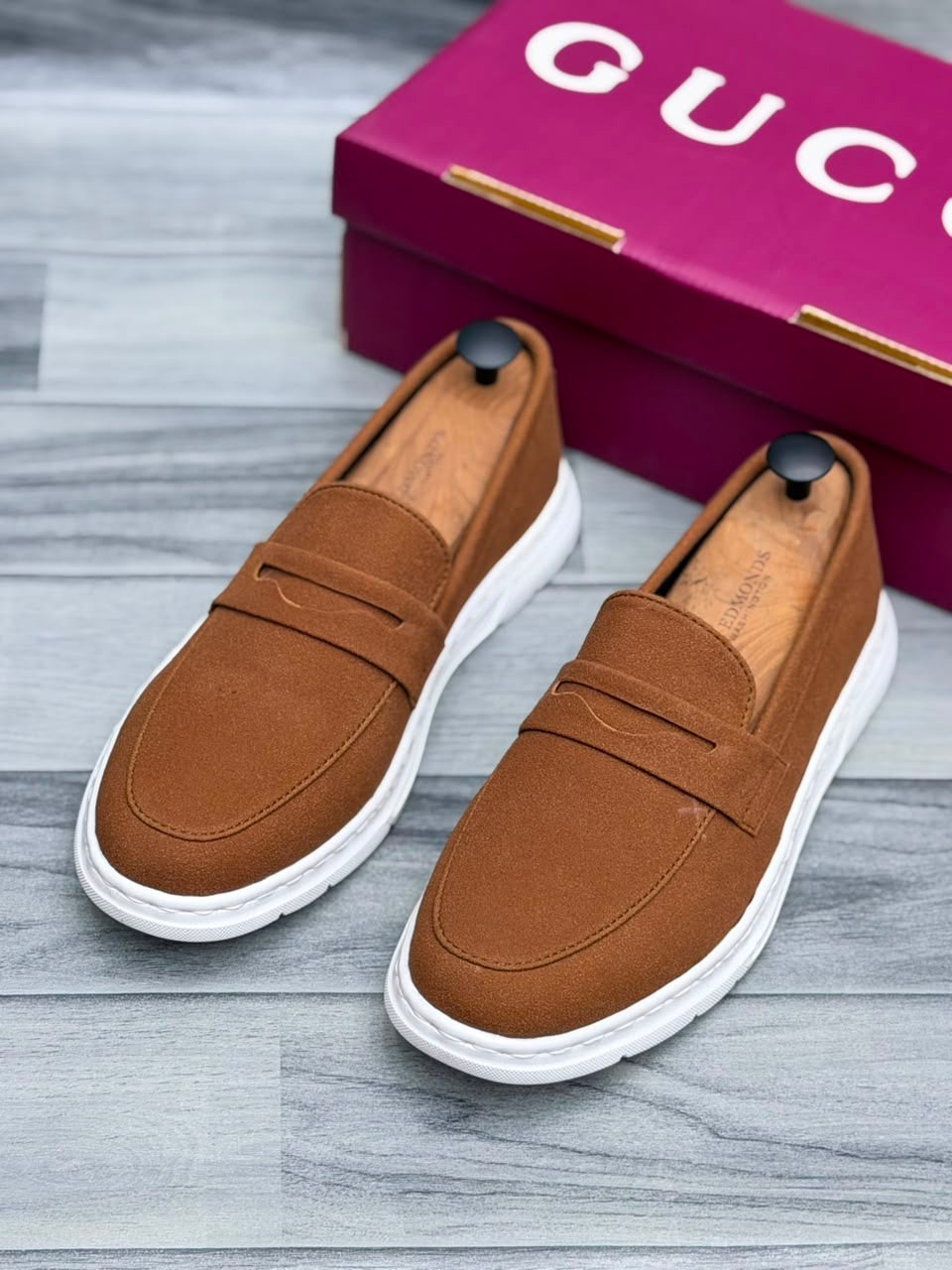 Gucci Men’s Shoes (Mustard)