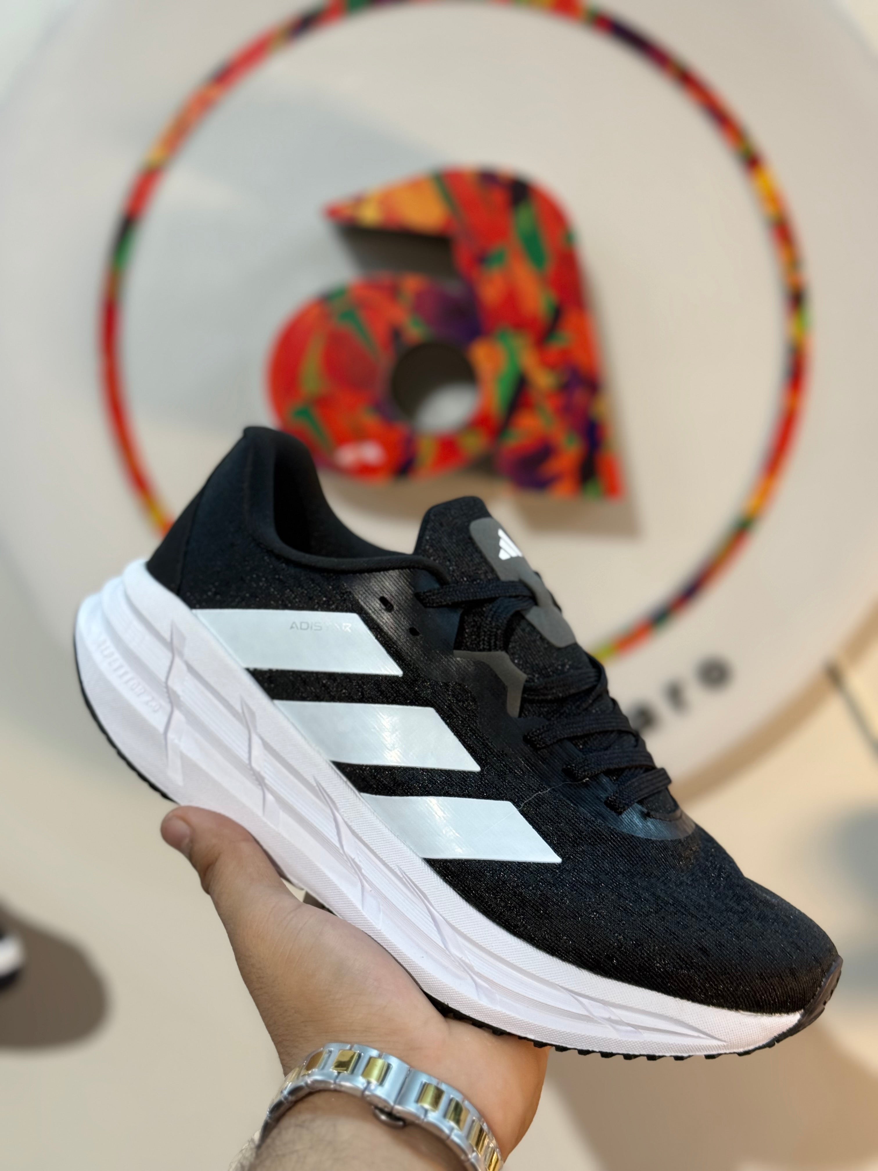 AD Adistar 3 (Black / White)