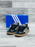 Adidas Handball