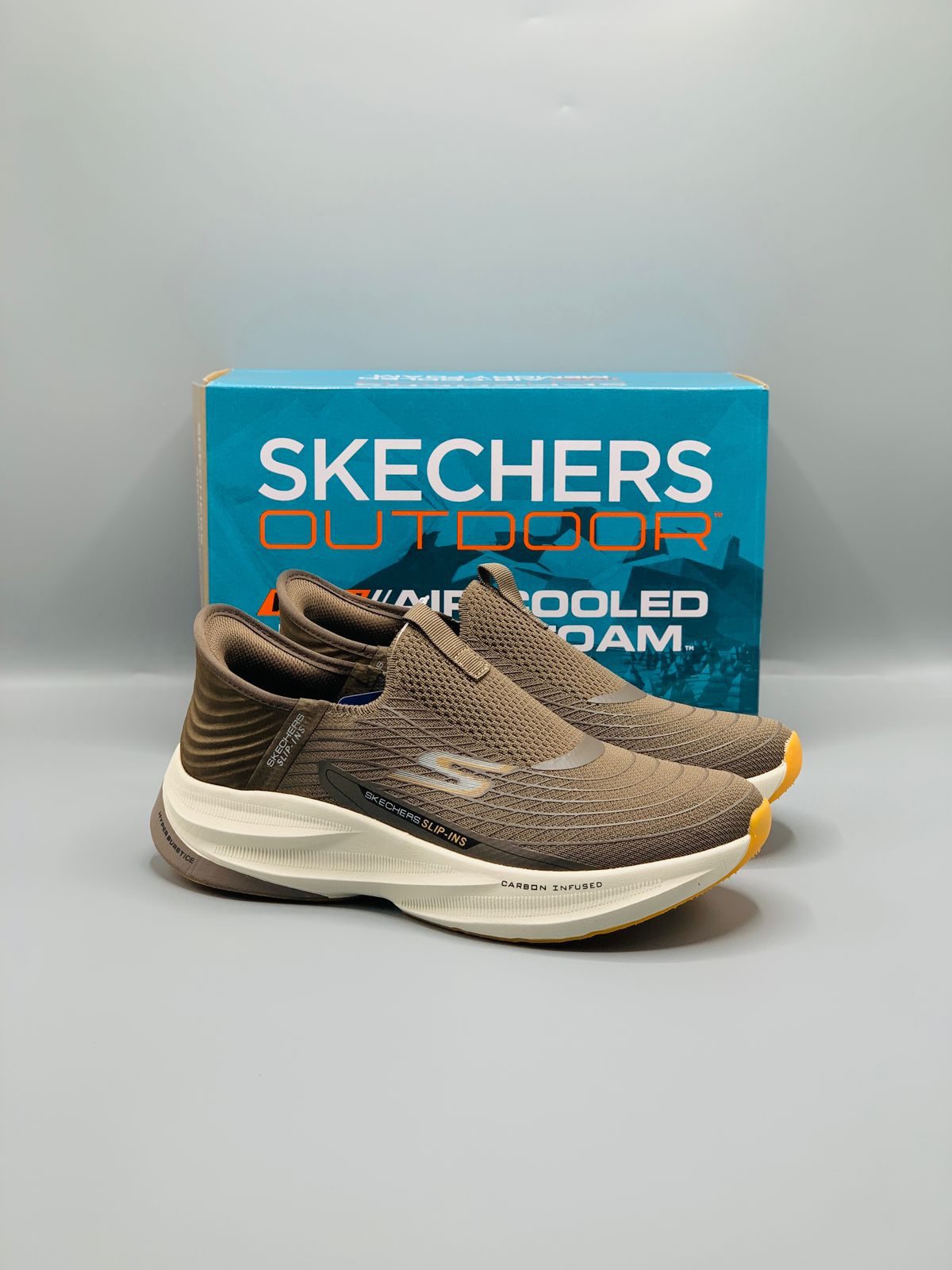 Skechers Hands Free Slip-ins