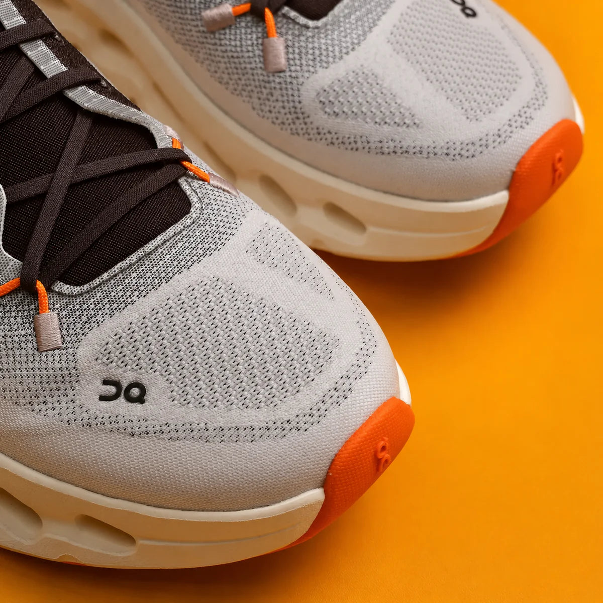 On Cloud Tilt - Beige Brown