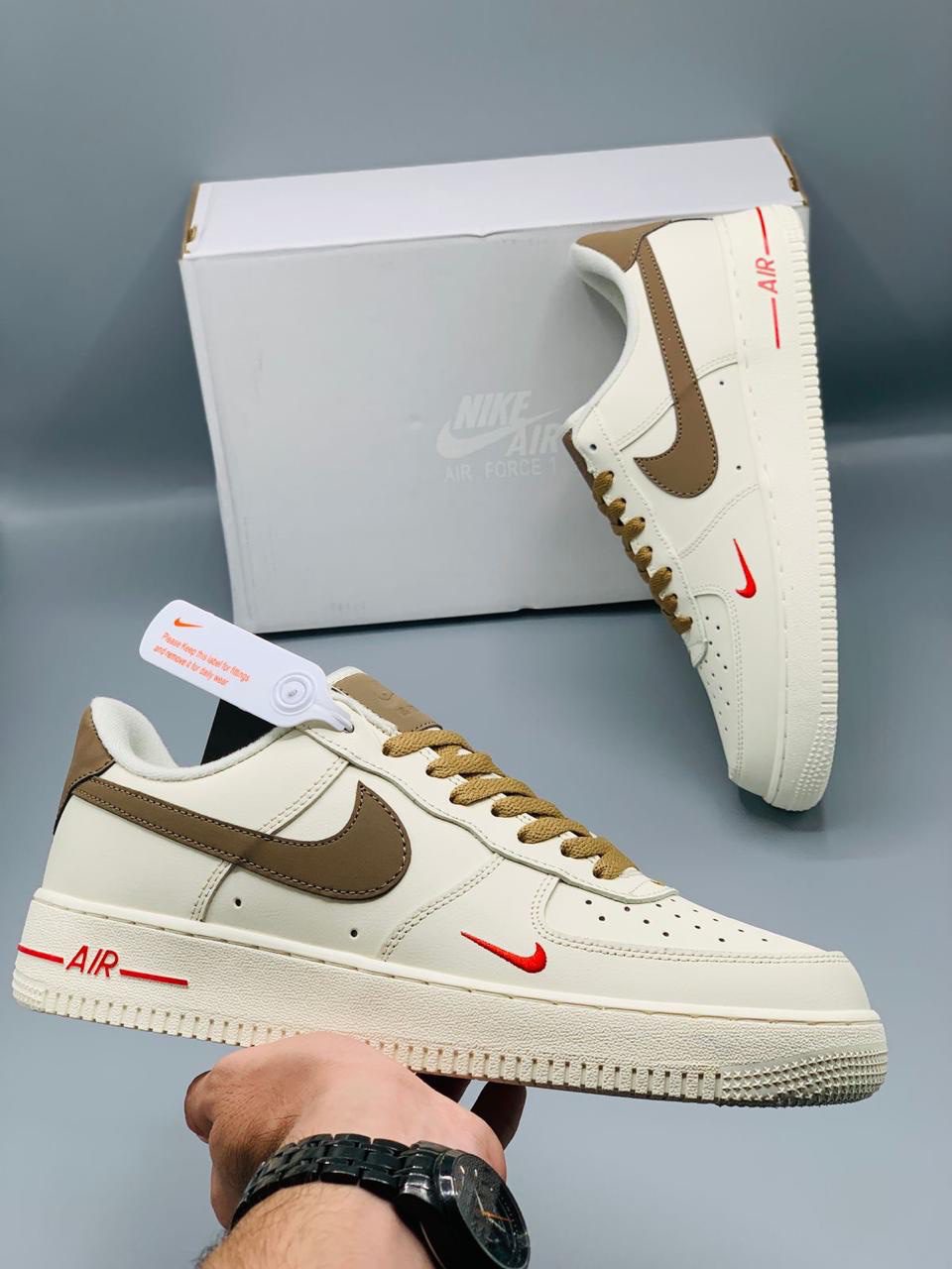 Nike Air Force 1 (Cream Brown)