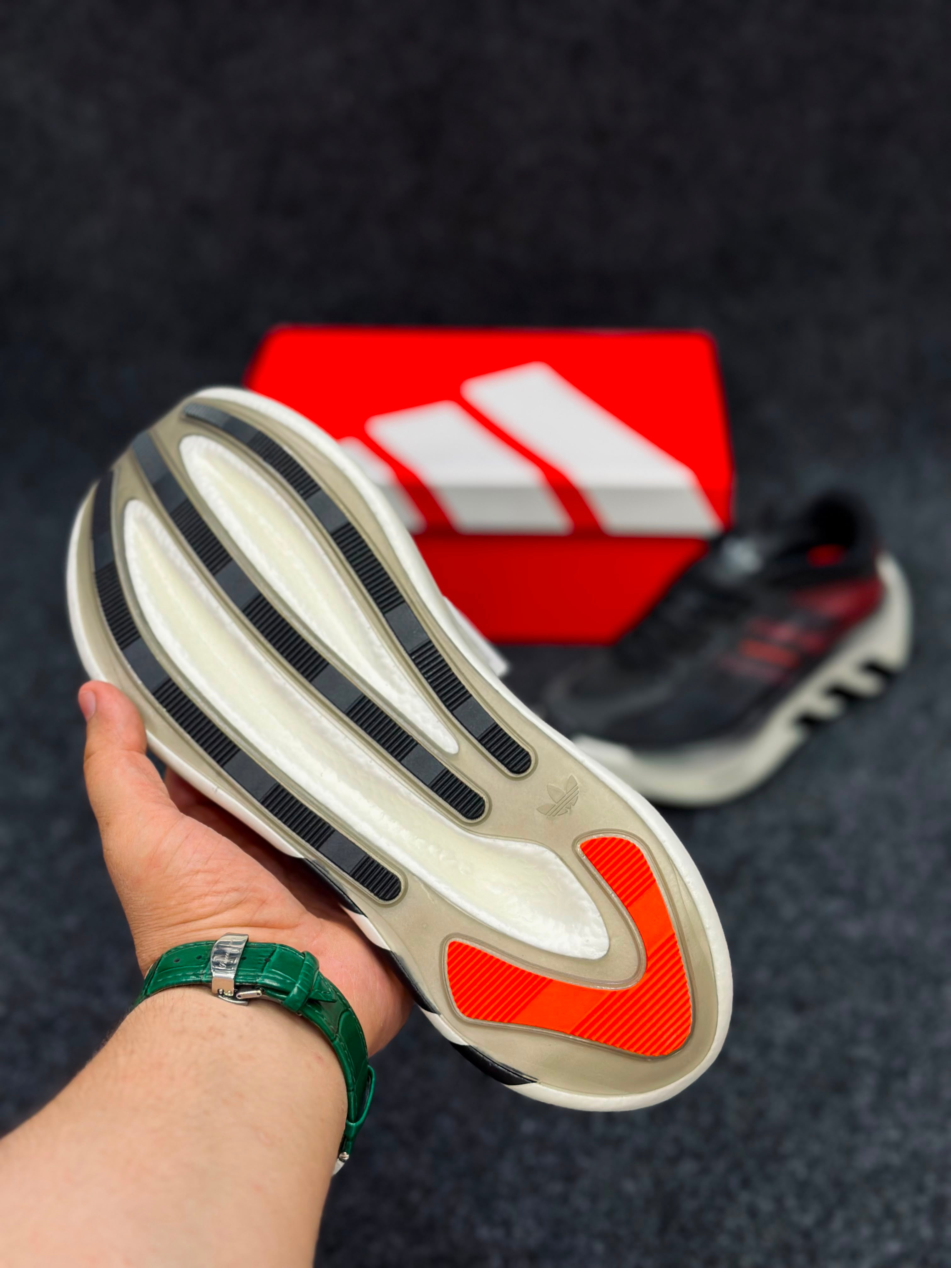 AD HyperBoost Edge -Solar Red