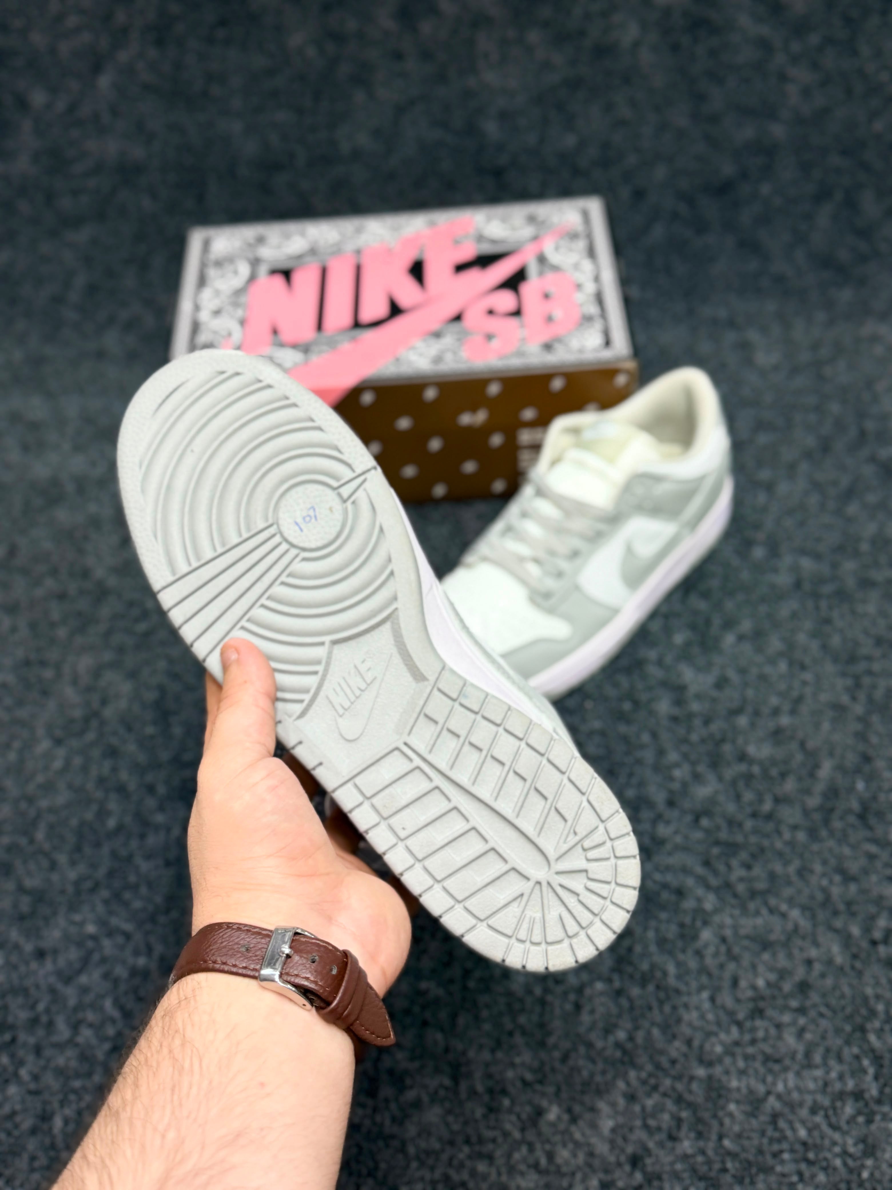 Nike SB Dunk (Grey Fog)