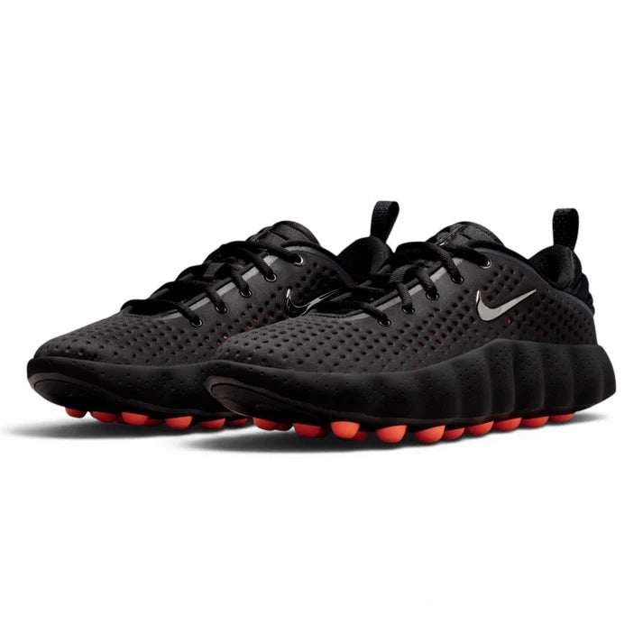 Nk Mind 002 Black/Hyper Crimson/Chrome