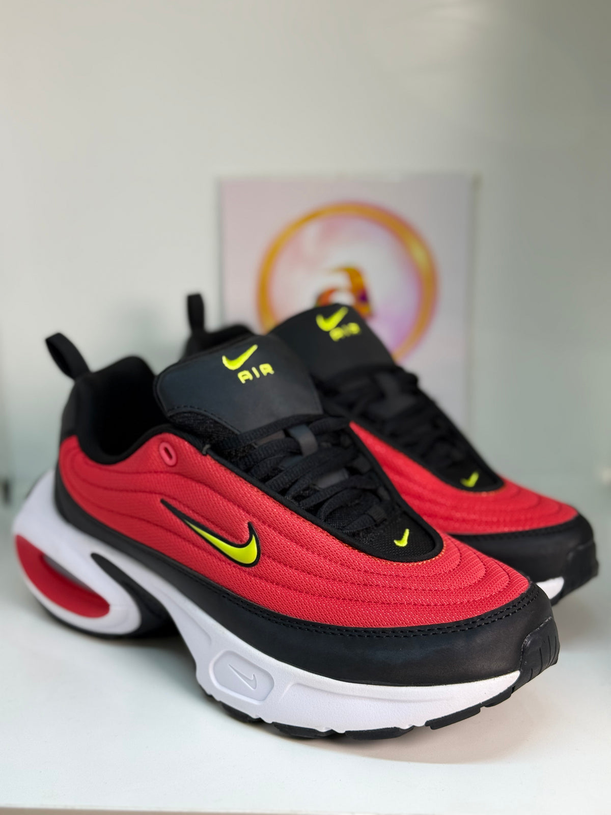 Nike Airmax Portal(Black / Hot Punch / Sail / Volt)
