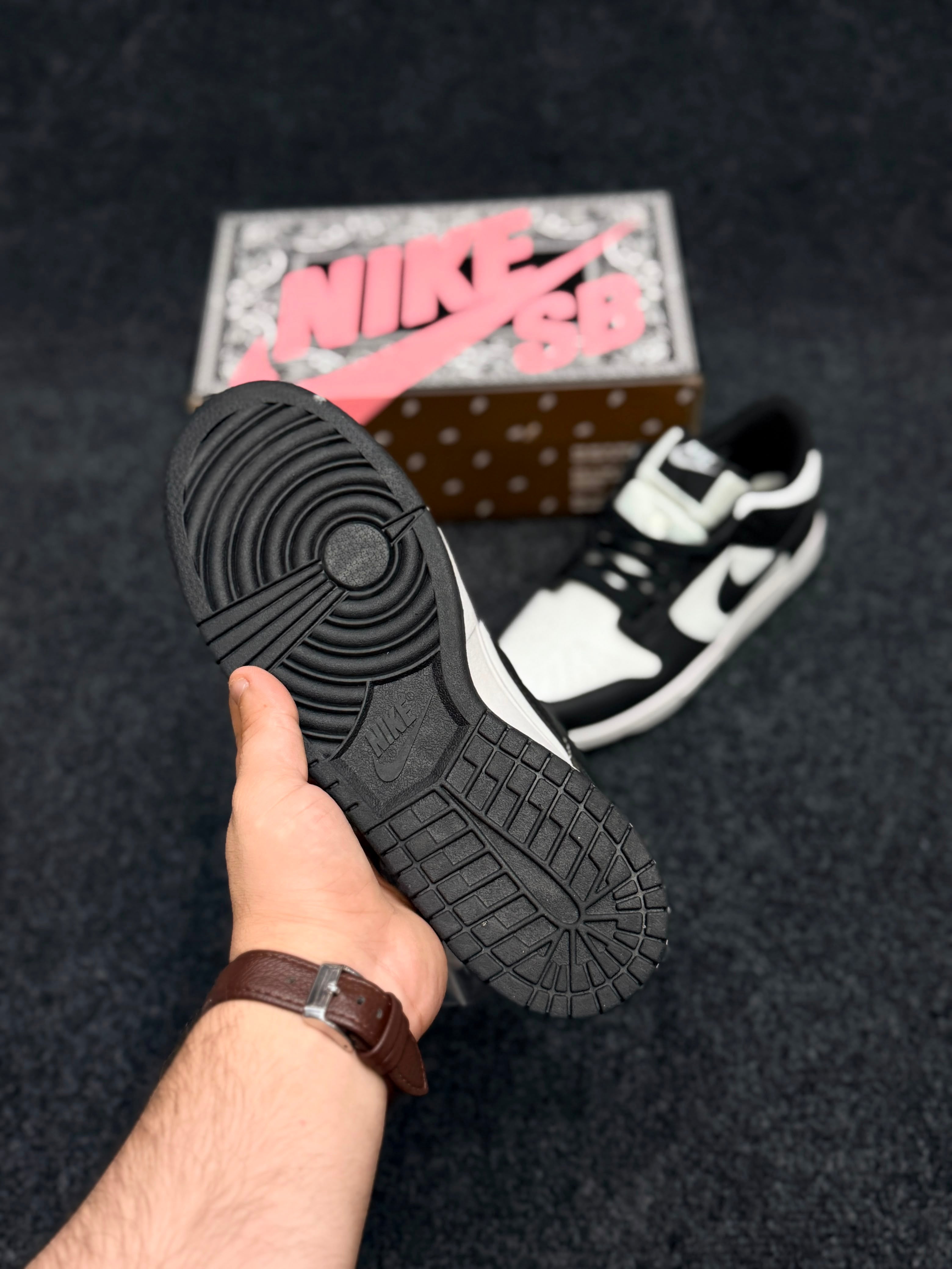 Nike SB Dunk (Panda)