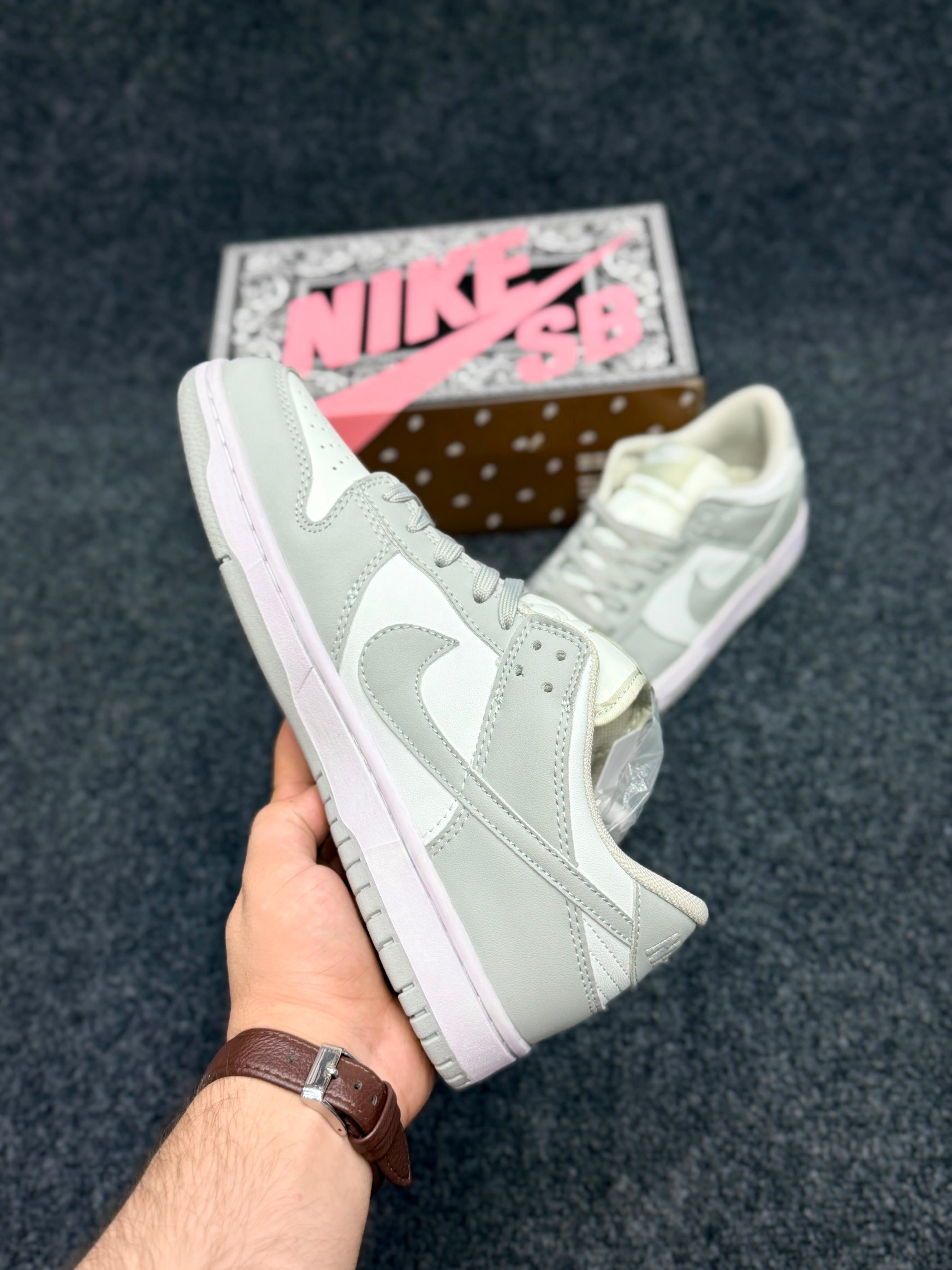 Nike SB Dunk (Grey Fog)