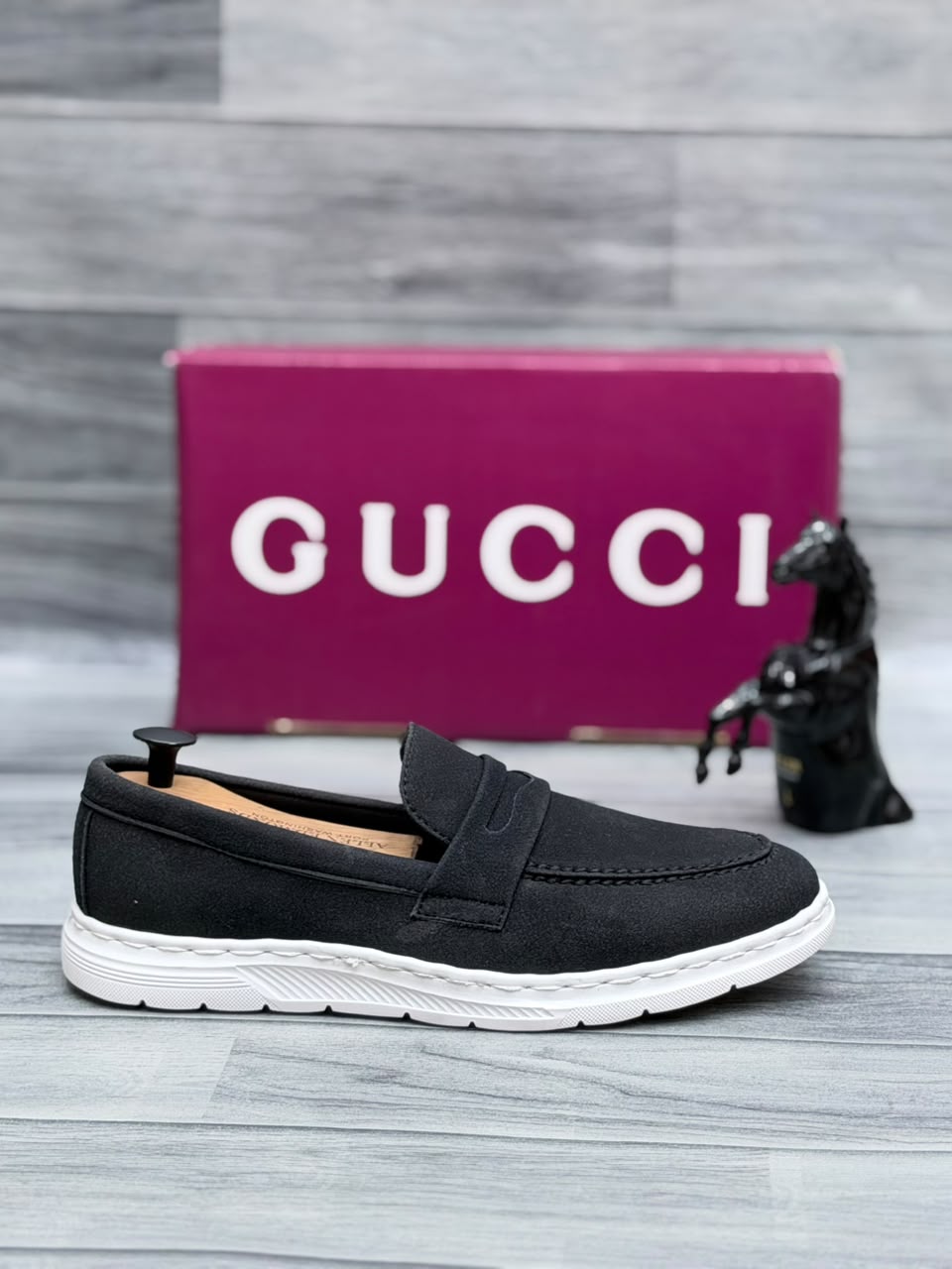 Gucci Men’s Shoes (Black)