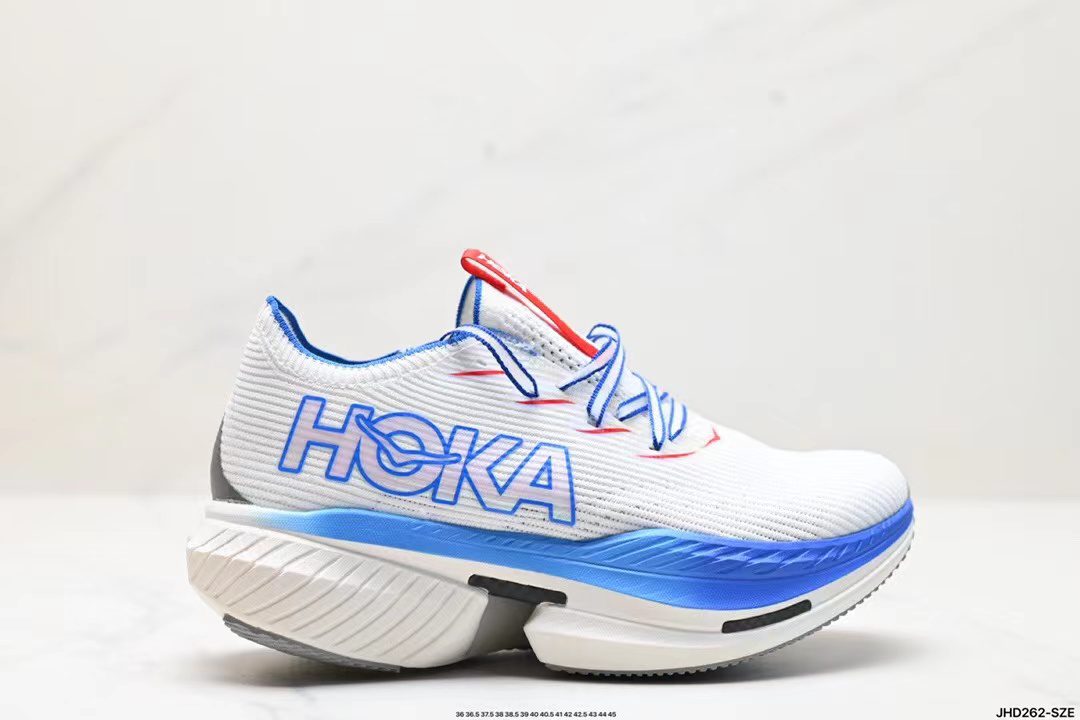 Hoka Celio