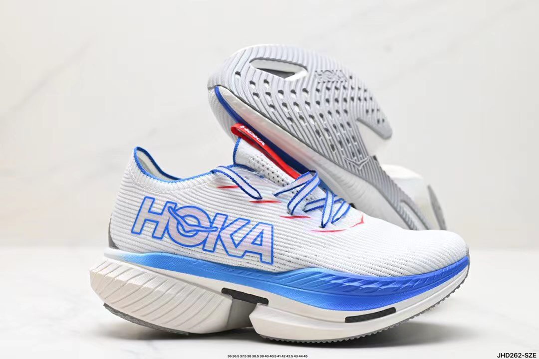 Hoka Celio