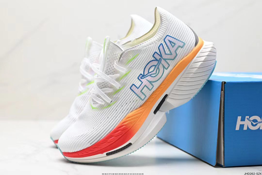 Hoka Celio