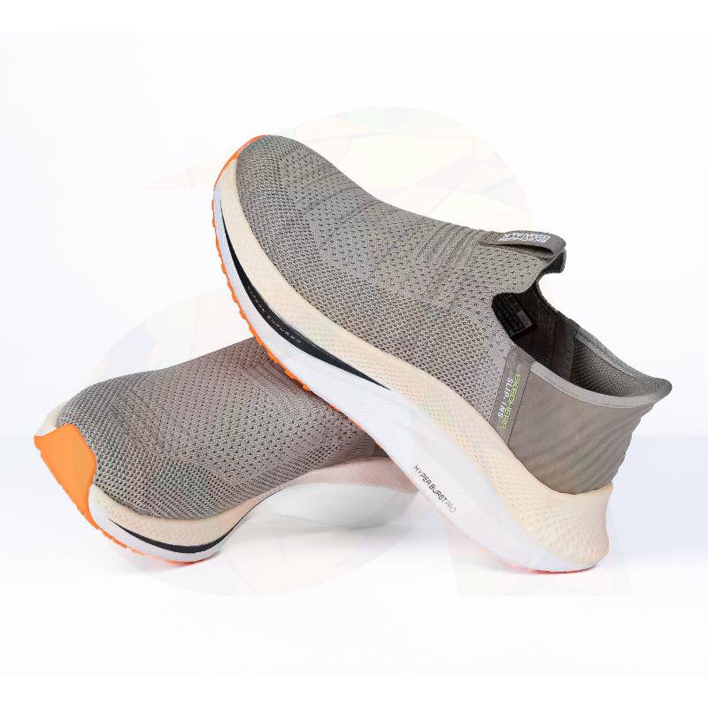 Skechers Hyper Brust