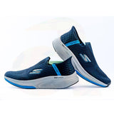 Skechers Max Cushion