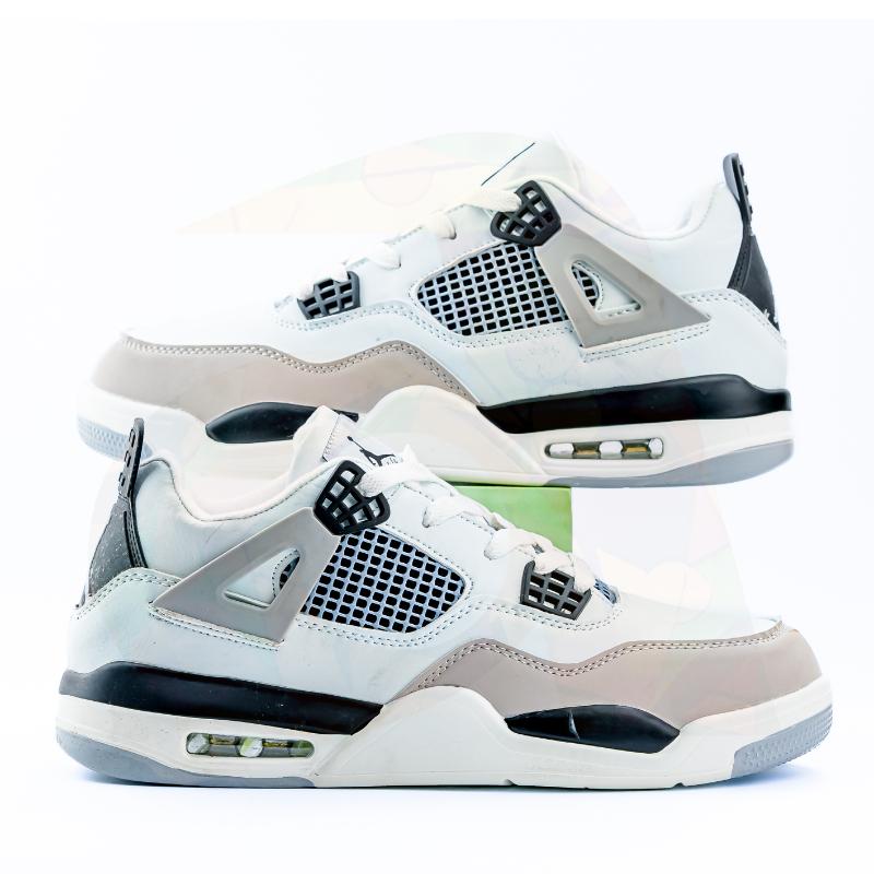 Jordan Retro 4