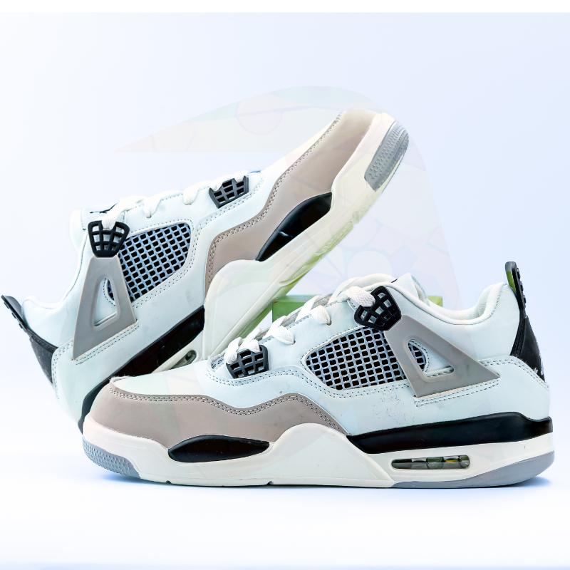 Jordan Retro 4