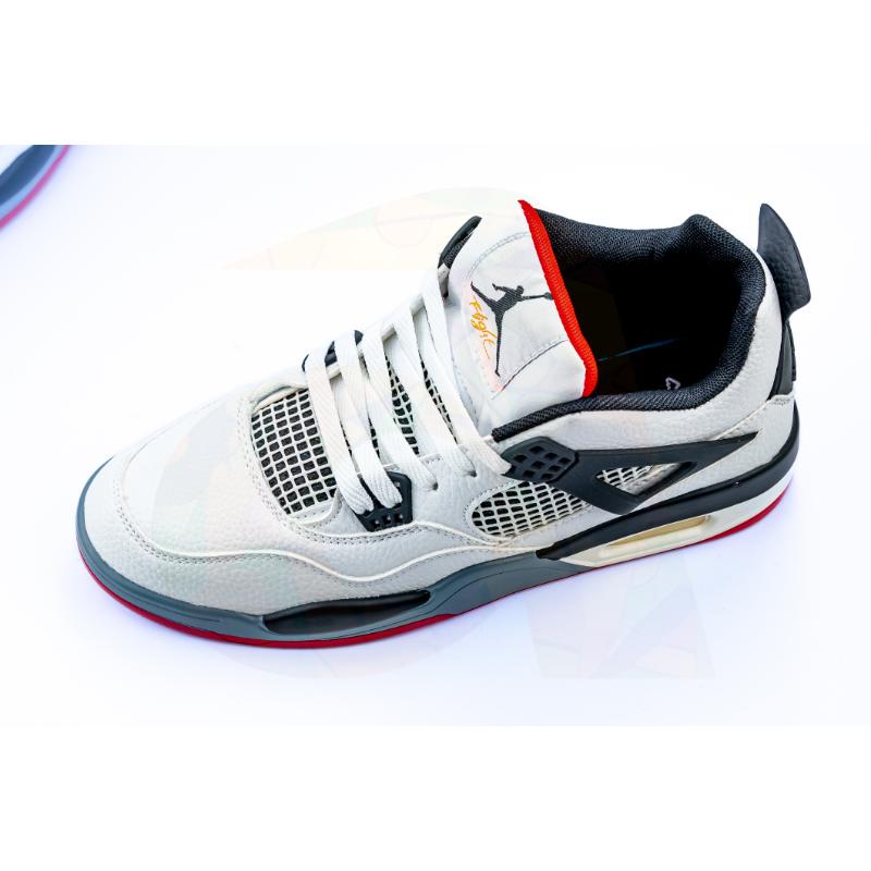 Jordan Retro 4