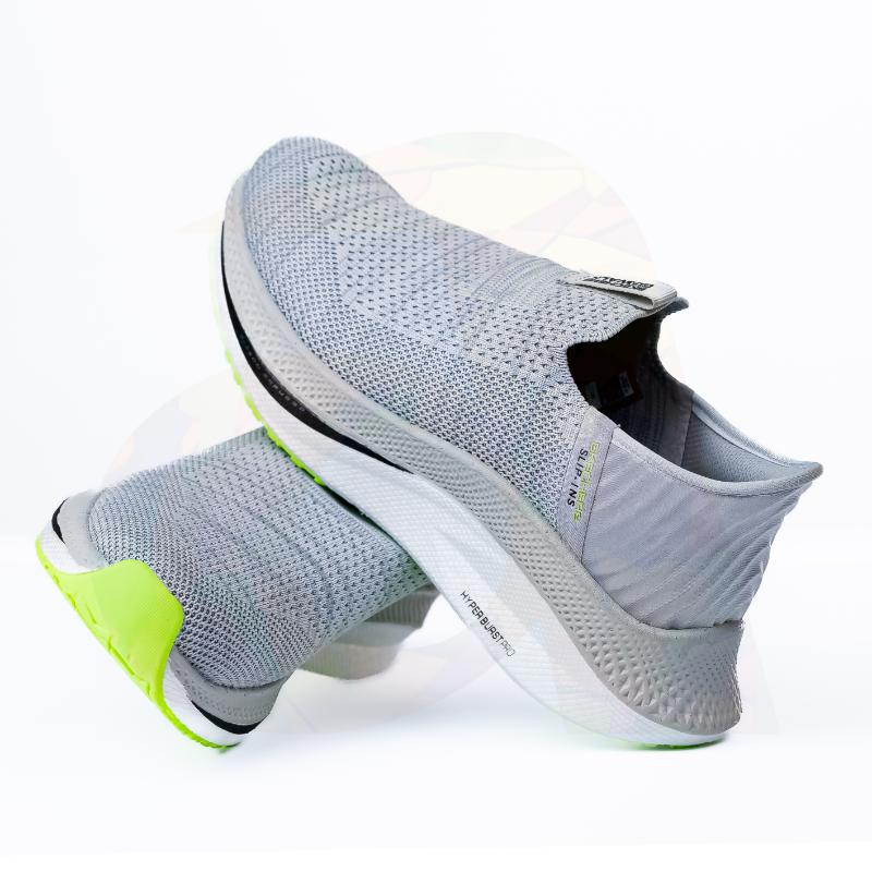 Skechers Hyper Brust