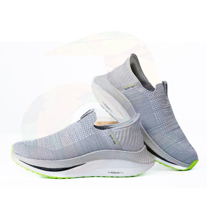 Skechers Hyper Brust