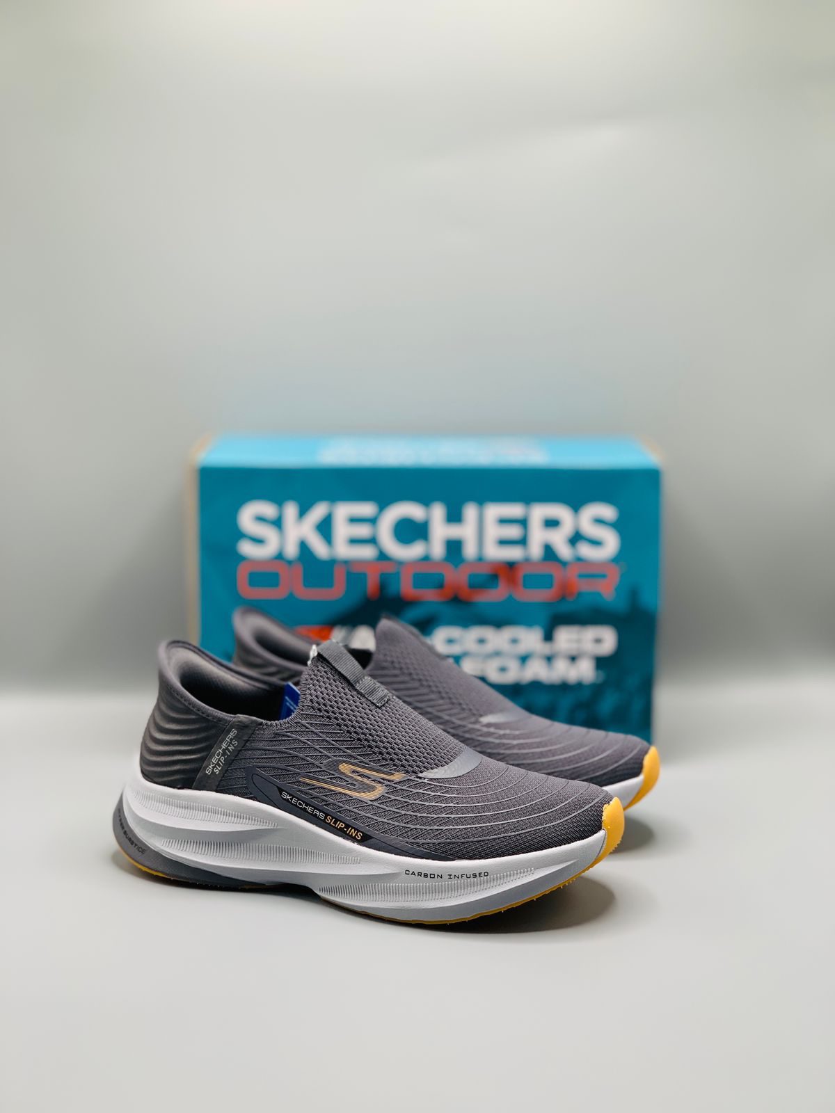 Skechers Hands-Free Slip-ins (Gray)