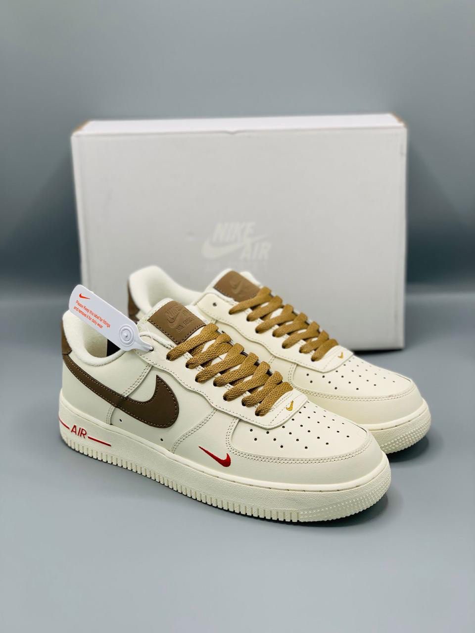 Nike Air Force 1 (Cream Brown)