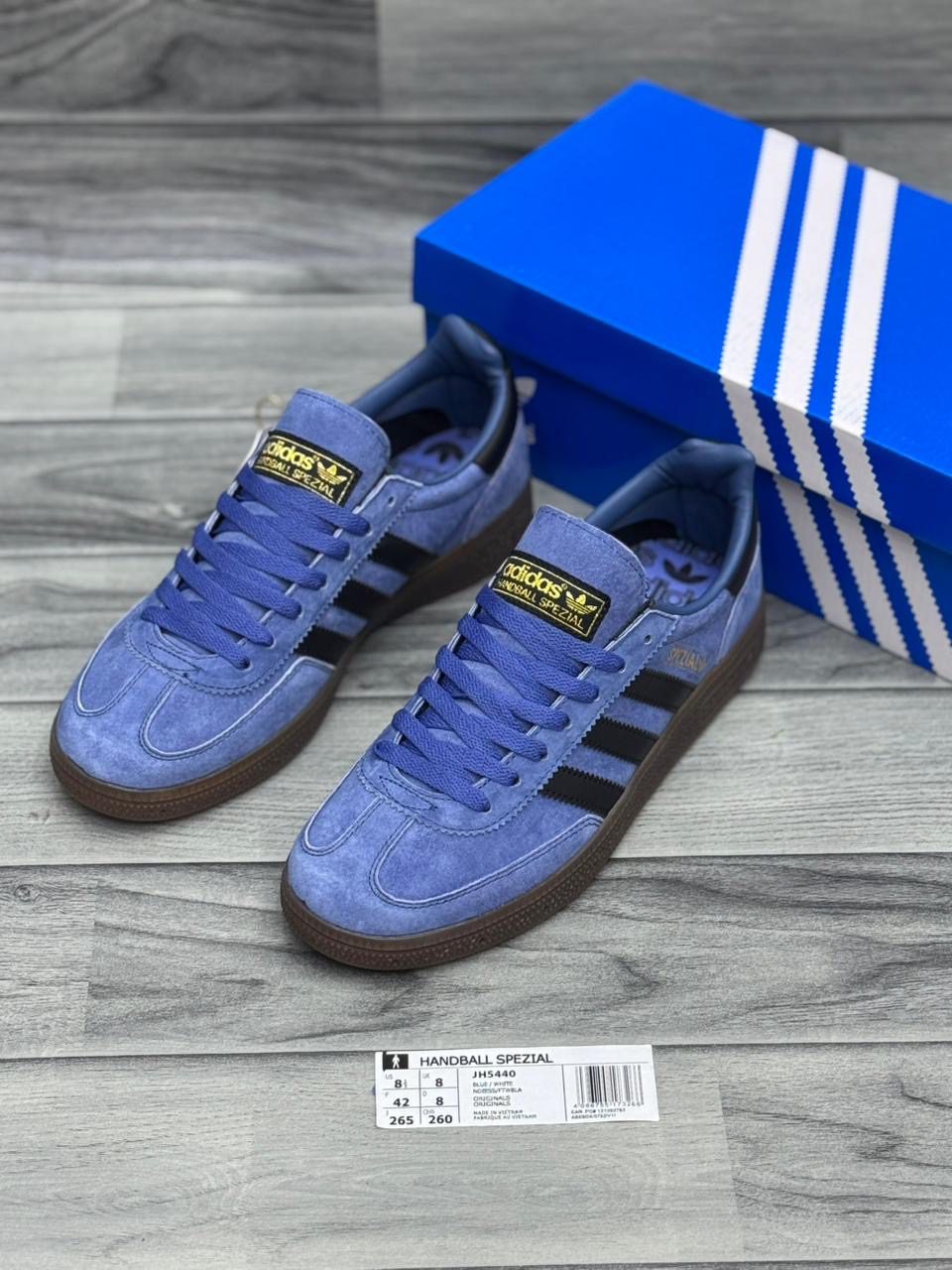 Adidas Handball